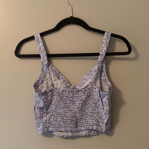 Hollister tie front crop top - Picture 2 of 4